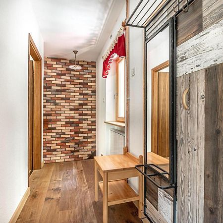 House By The Stream - Happy Rentals Avce Esterno foto