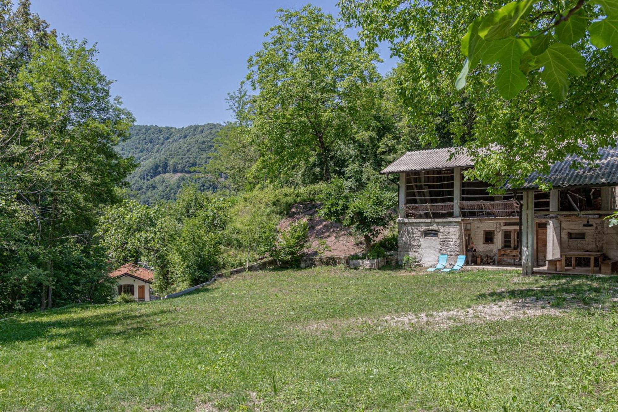 House By The Stream - Happy Rentals Avce Esterno foto